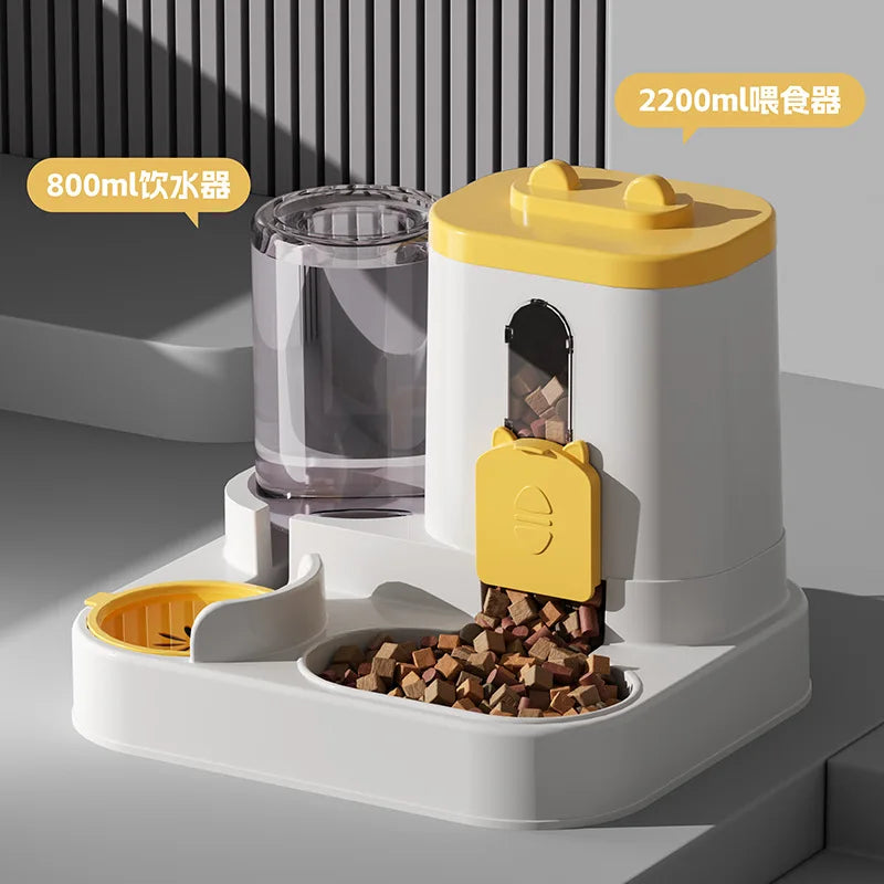 Distributeur de croquettes et fontaine à eau 2 en 1